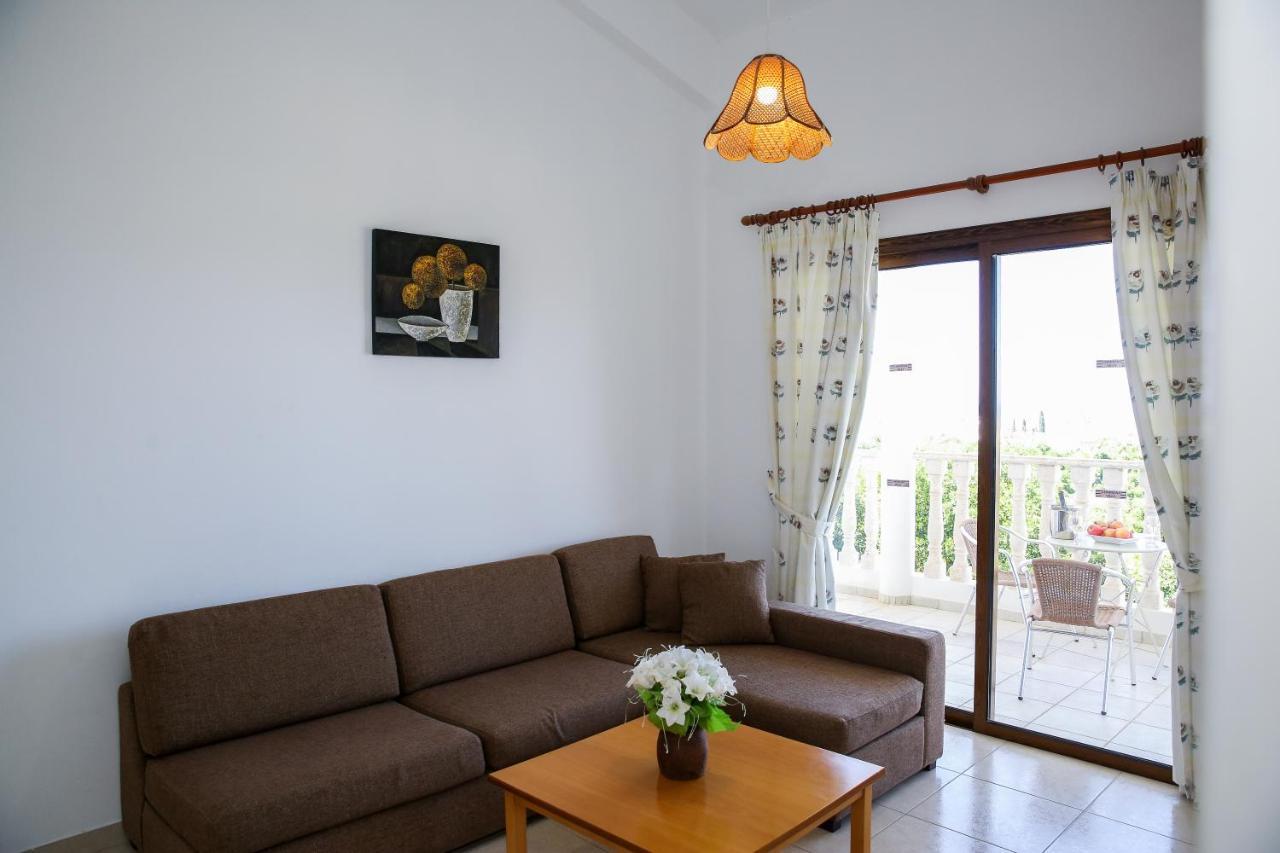 Villa Lambriana Peyia Luaran gambar
